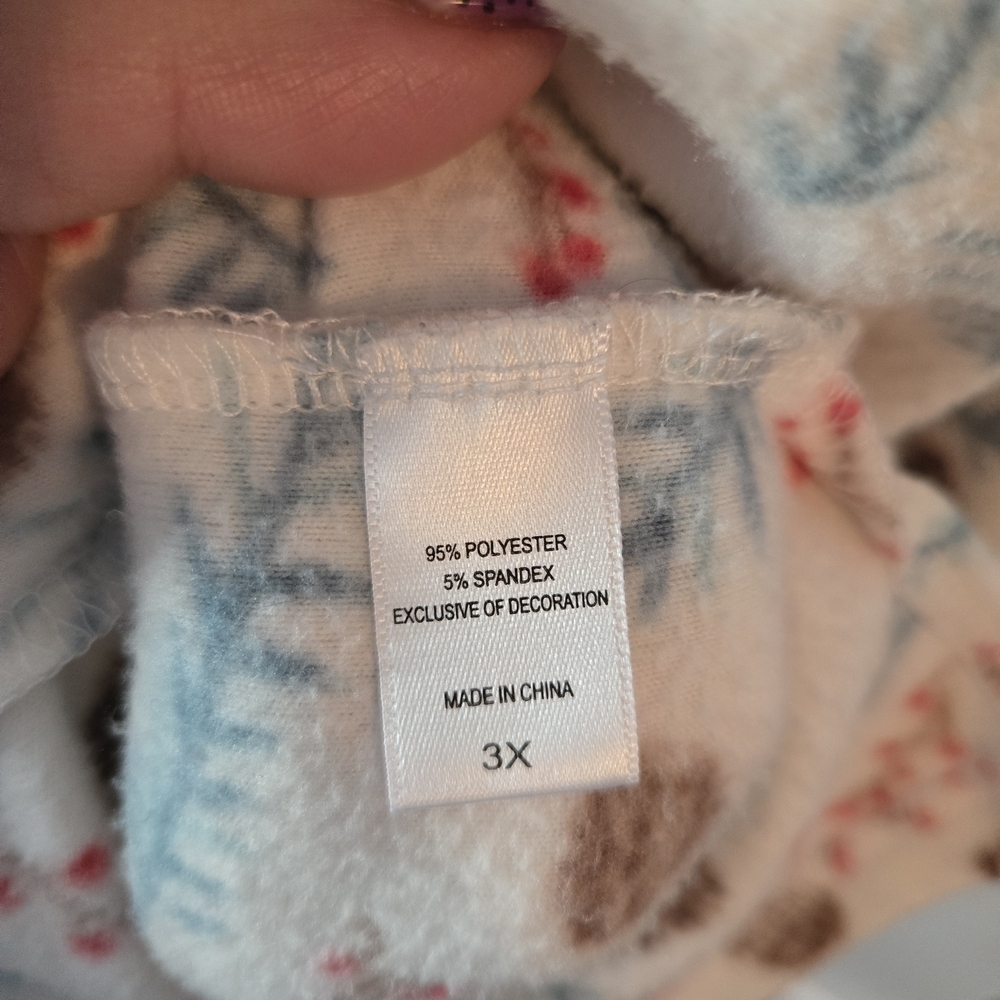 Hanes Fleece Pajama Set with Floral Winter Berry Print Size 3X - Picture 8 of 8